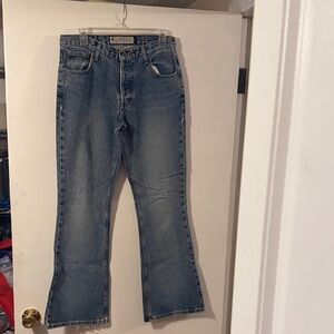 American Eagle Outfitters Distressed Blue Jeans